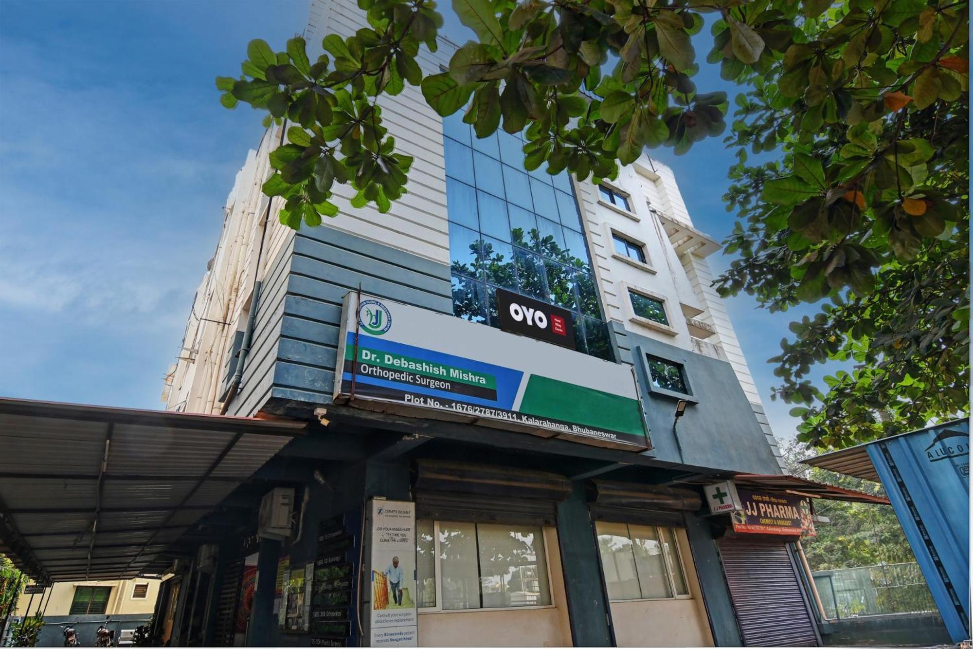 Super Hotel O Nilay Classic Μπουμπάνεσβαρ Εξωτερικό φωτογραφία