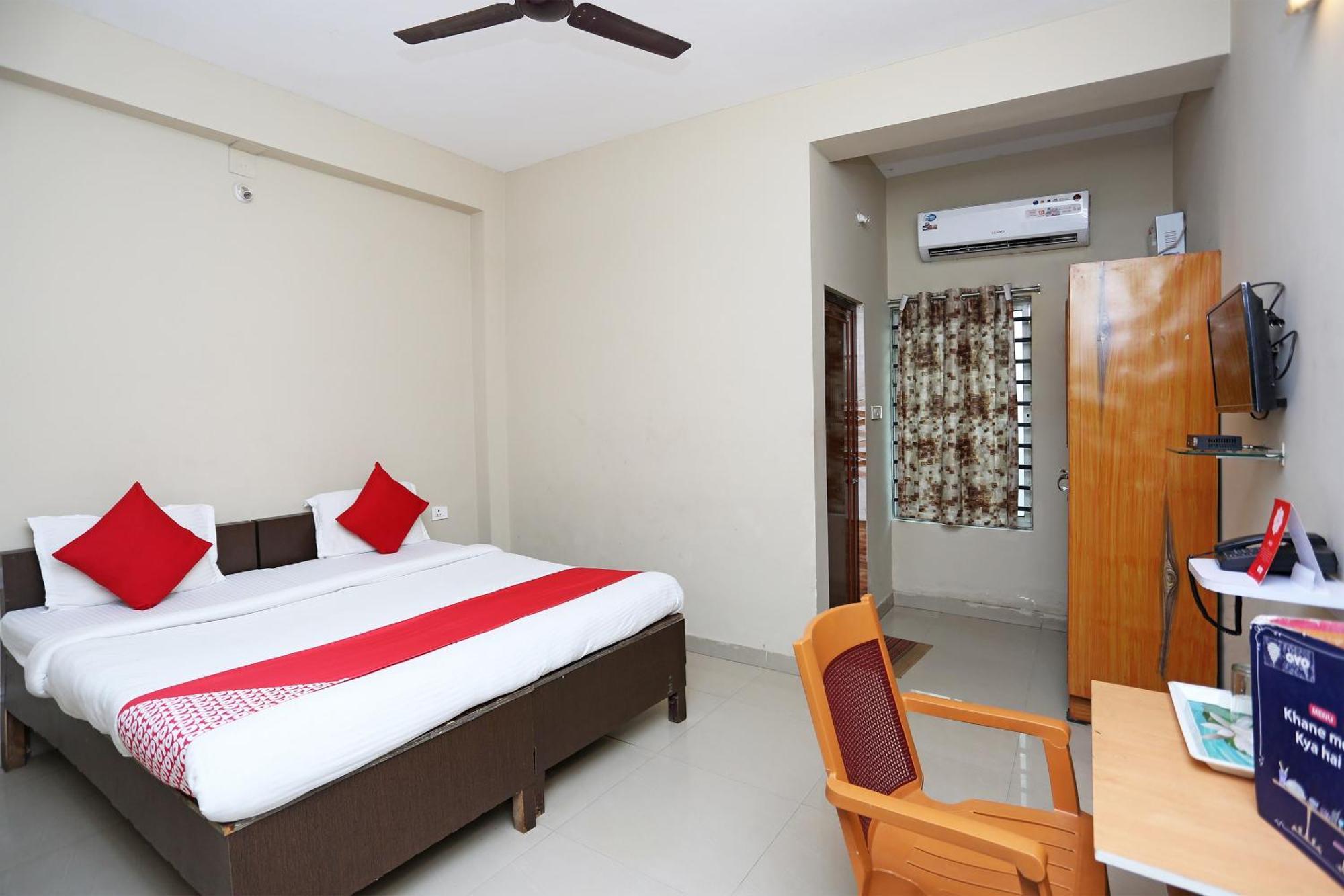 Super Hotel O Nilay Classic Μπουμπάνεσβαρ Εξωτερικό φωτογραφία